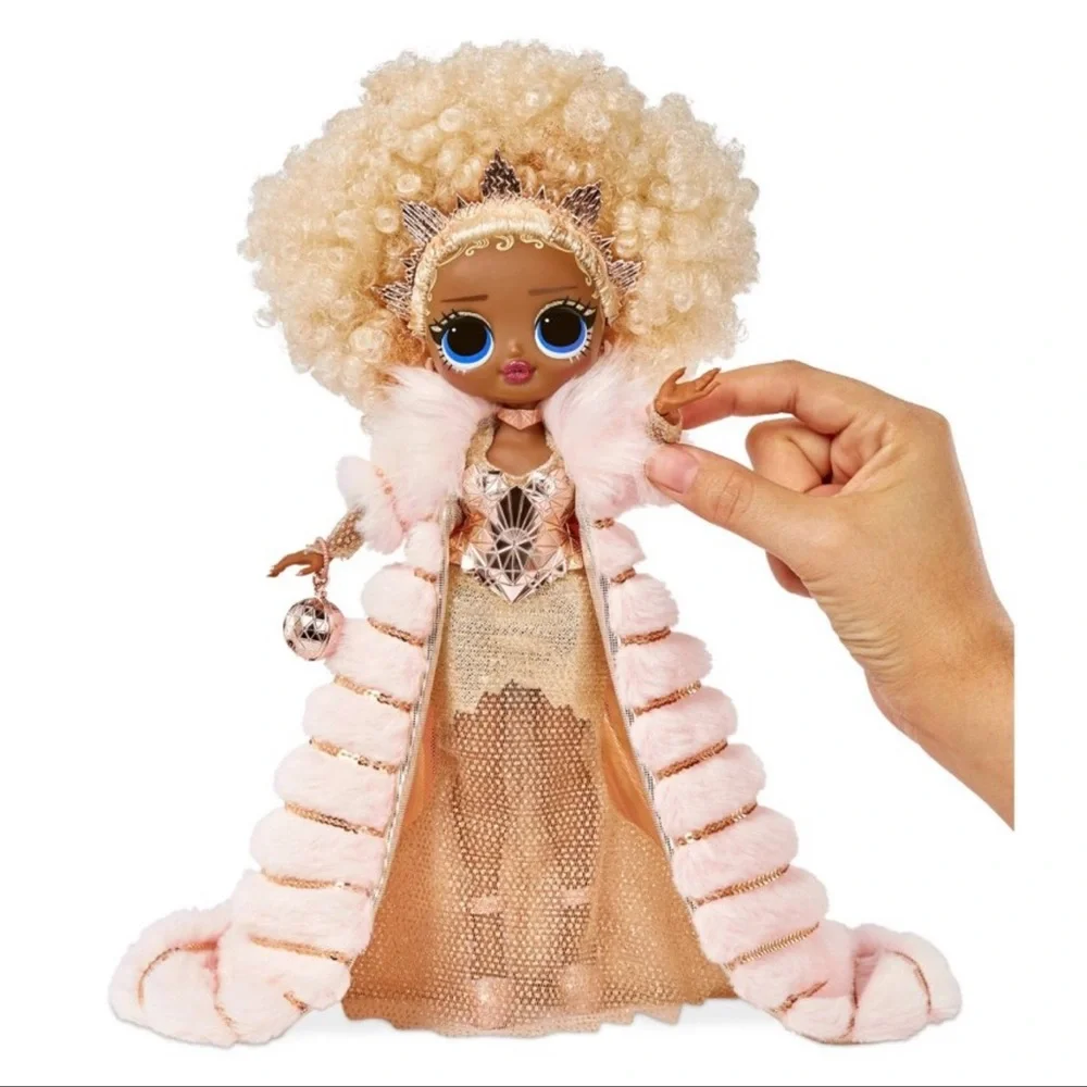 New in box LoL collectible doll NYC new year 2021 doll with accessories - Picture 4 of 8
